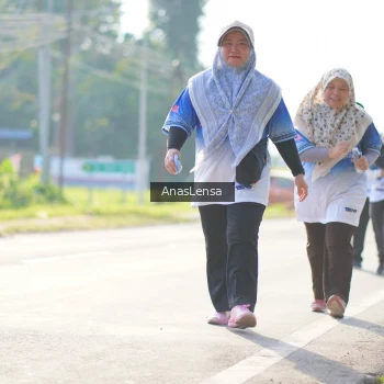 Runner Photo 3487046