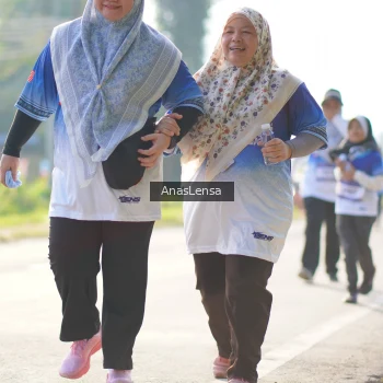 Runner Photo 3487047