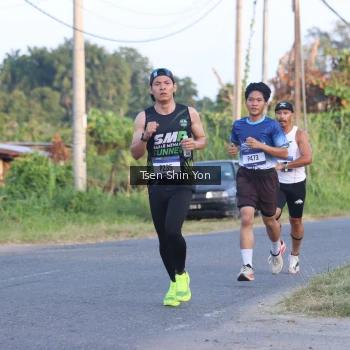 Runner Photo 3487053