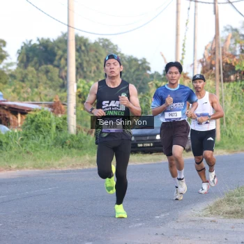 Runner Photo 3487066
