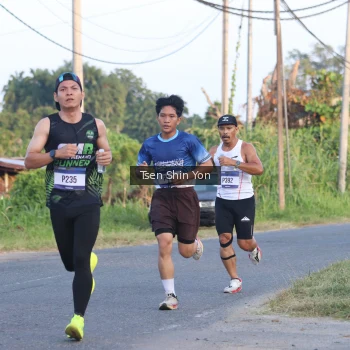 Runner Photo 3487075