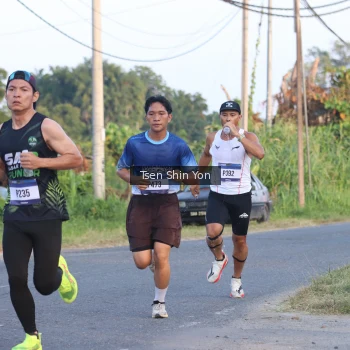 Runner Photo 3487082