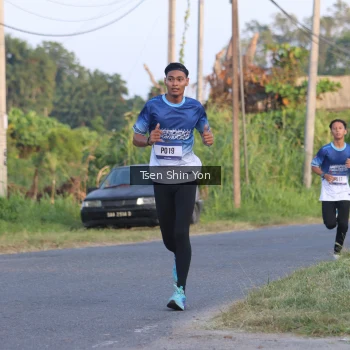 Runner Photo 3487157