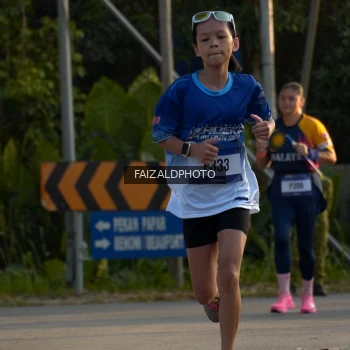 Runner Photo 3487166