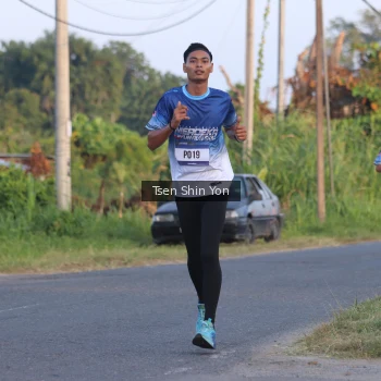 Runner Photo 3487172