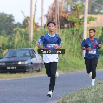 Runner Photo 3487180