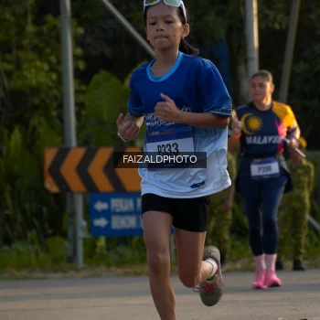 Runner Photo 3487215