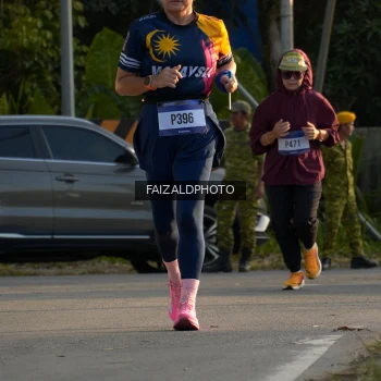 Runner Photo 3487226