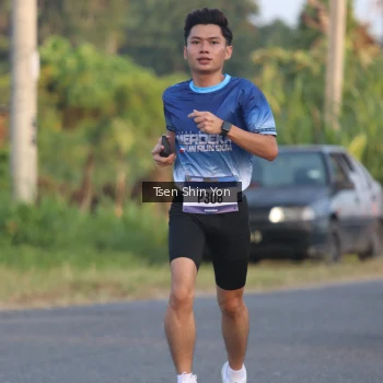 Runner Photo 3487235