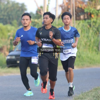 Runner Photo 3487244