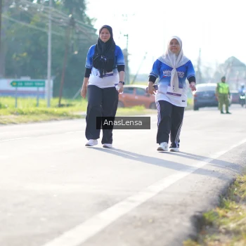 Runner Photo 3487256