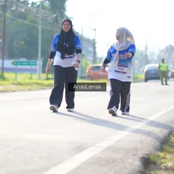 Runner Photo 3487266