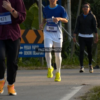 Runner Photo 3487275