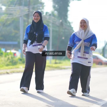 Runner Photo 3487316