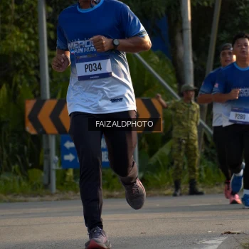 Runner Photo 3487340