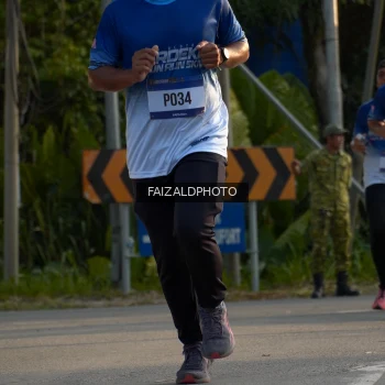 Runner Photo 3487350