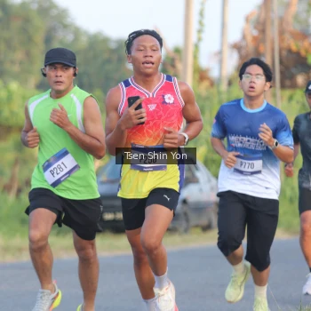 Runner Photo 3487366