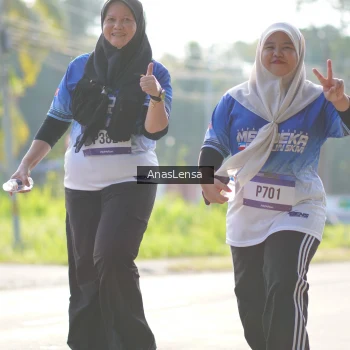 Runner Photo 3487369