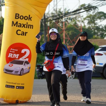 Runner Photo 3487372