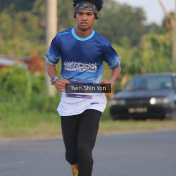 Runner Photo 3487383