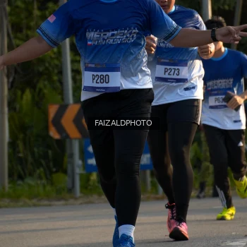 Runner Photo 3487384