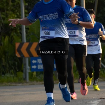 Runner Photo 3487386