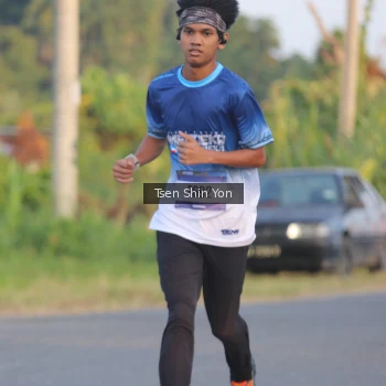 Runner Photo 3487406