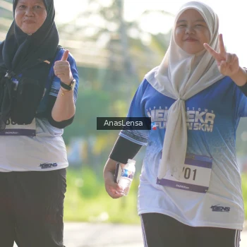 Runner Photo 3487411