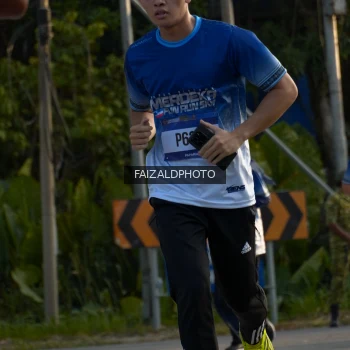 Runner Photo 3487433