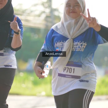 Runner Photo 3487434