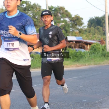 Runner Photo 3487445