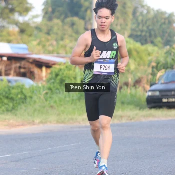 Runner Photo 3487470