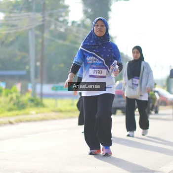 Runner Photo 3487485