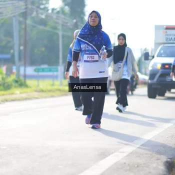 Runner Photo 3487500