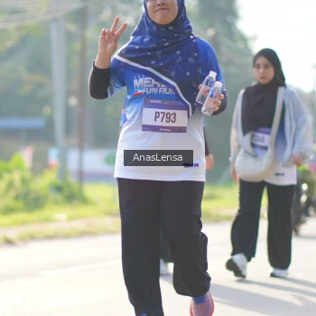 Runner Photo 3487504