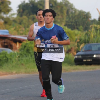 Runner Photo 3487514