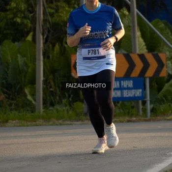 Runner Photo 3487544