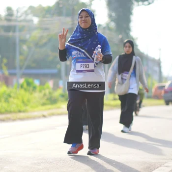 Runner Photo 3487549