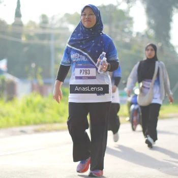 Runner Photo 3487563