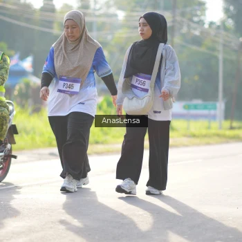 Runner Photo 3487570