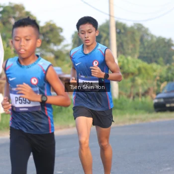 Runner Photo 3487589
