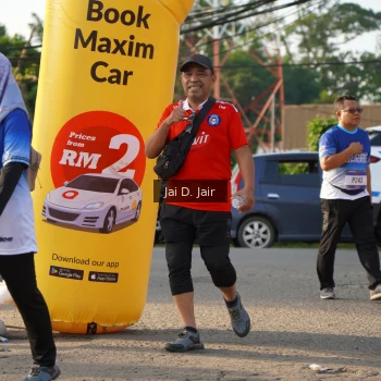 Runner Photo 3487591