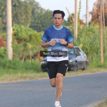 Runner Photo 3487595
