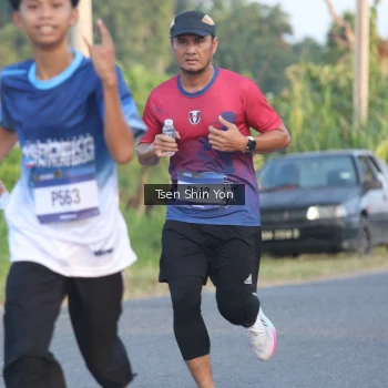 Runner Photo 3487670