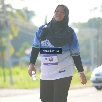 Runner Photo 3487702
