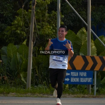 Runner Photo 3487703