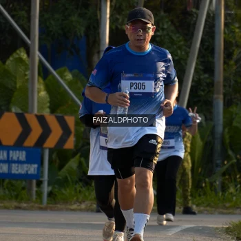 Runner Photo 3487737