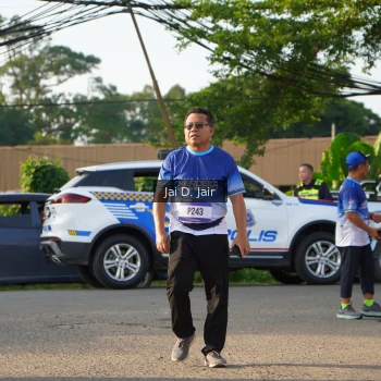 Runner Photo 3487738