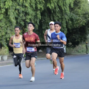 Runner Photo 3487784