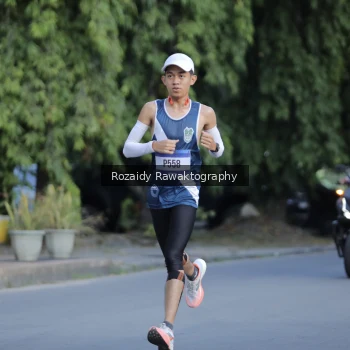 Runner Photo 3487811